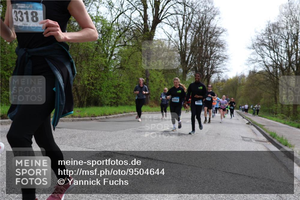 12.04.2026 - 45. Internationalen Wilhelmsburger Insellauf Yannick Fuchs http://msf.ph/oto/9504644 12.04.2026 12:53:50 Laufen 3318, 4997, 1247 meine-sportfotos.de