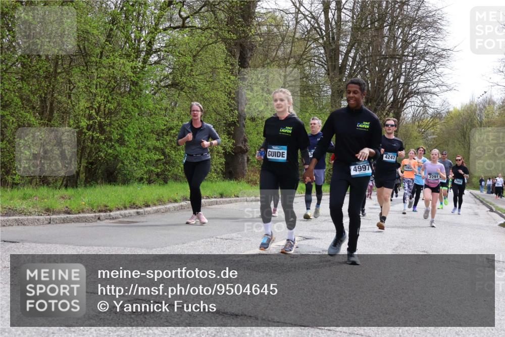 12.04.2026 - 45. Internationalen Wilhelmsburger Insellauf Yannick Fuchs http://msf.ph/oto/9504645 12.04.2026 12:53:51 Laufen 4997, 4247, 5083, 2291, 2984 meine-sportfotos.de