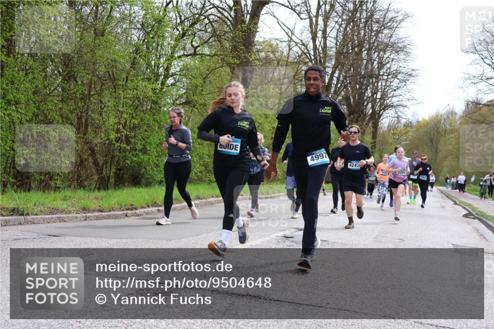 12.04.2026 - 45. Internationalen Wilhelmsburger Insellauf Yannick Fuchs http://msf.ph/oto/9504648 12.04.2026 12:53:51 Laufen 4997, 4247, 506, 2291, 2964 meine-sportfotos.de