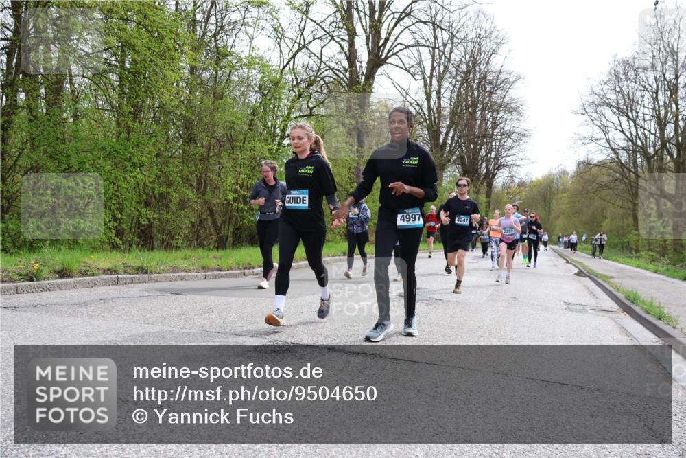 12.04.2026 - 45. Internationalen Wilhelmsburger Insellauf Yannick Fuchs http://msf.ph/oto/9504650 12.04.2026 12:53:52 Laufen 4997, 4247, 2291 meine-sportfotos.de