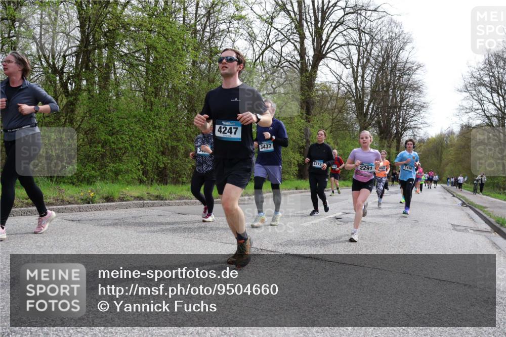 12.04.2026 - 45. Internationalen Wilhelmsburger Insellauf Yannick Fuchs http://msf.ph/oto/9504660 12.04.2026 12:53:54 Laufen 340, 4247, 3437, 4772, 2291, 9083, 5150 meine-sportfotos.de