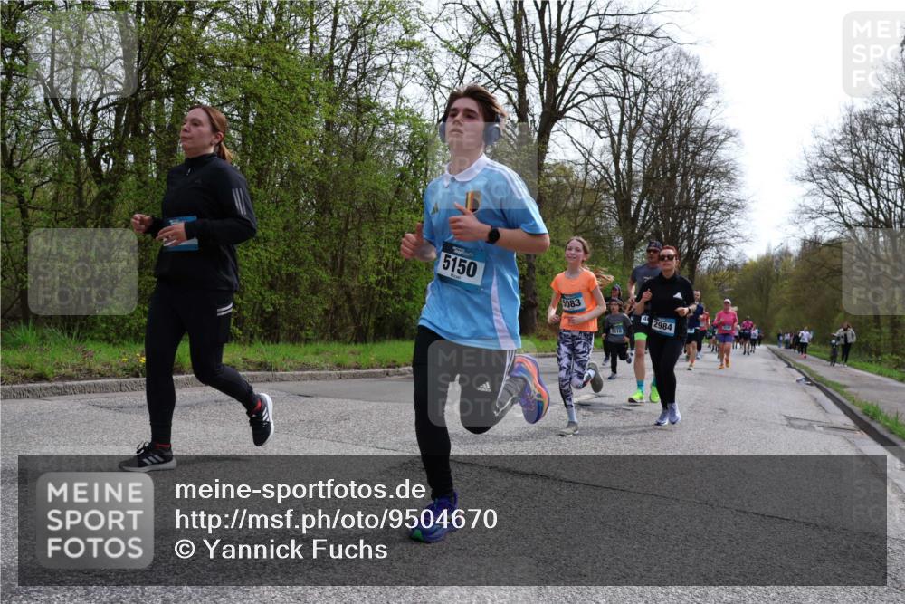 12.04.2026 - 45. Internationalen Wilhelmsburger Insellauf Yannick Fuchs http://msf.ph/oto/9504670 12.04.2026 12:53:56 Laufen 5150, 5083, 5516, 4, 2984 meine-sportfotos.de