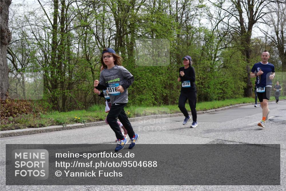 12.04.2026 - 45. Internationalen Wilhelmsburger Insellauf Yannick Fuchs http://msf.ph/oto/9504688 12.04.2026 12:53:59 Laufen 46, 5516, 5515, 2798 meine-sportfotos.de