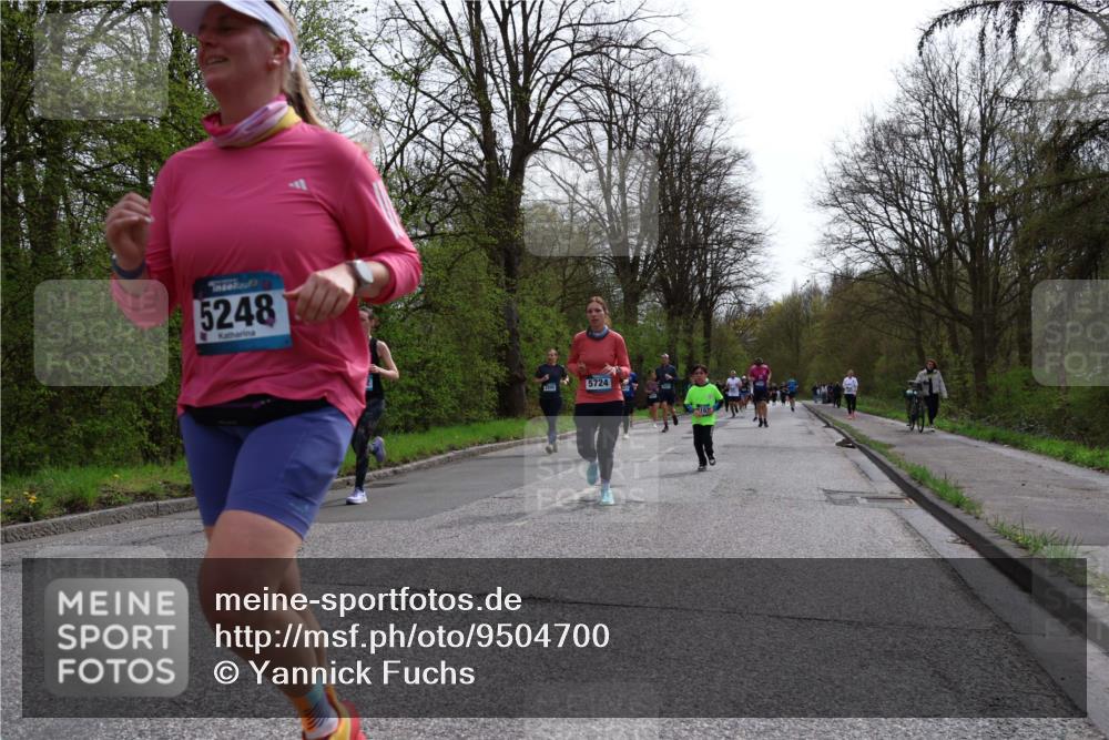 12.04.2026 - 45. Internationalen Wilhelmsburger Insellauf Yannick Fuchs http://msf.ph/oto/9504700 12.04.2026 12:54:01 Laufen 5248, 5724 meine-sportfotos.de