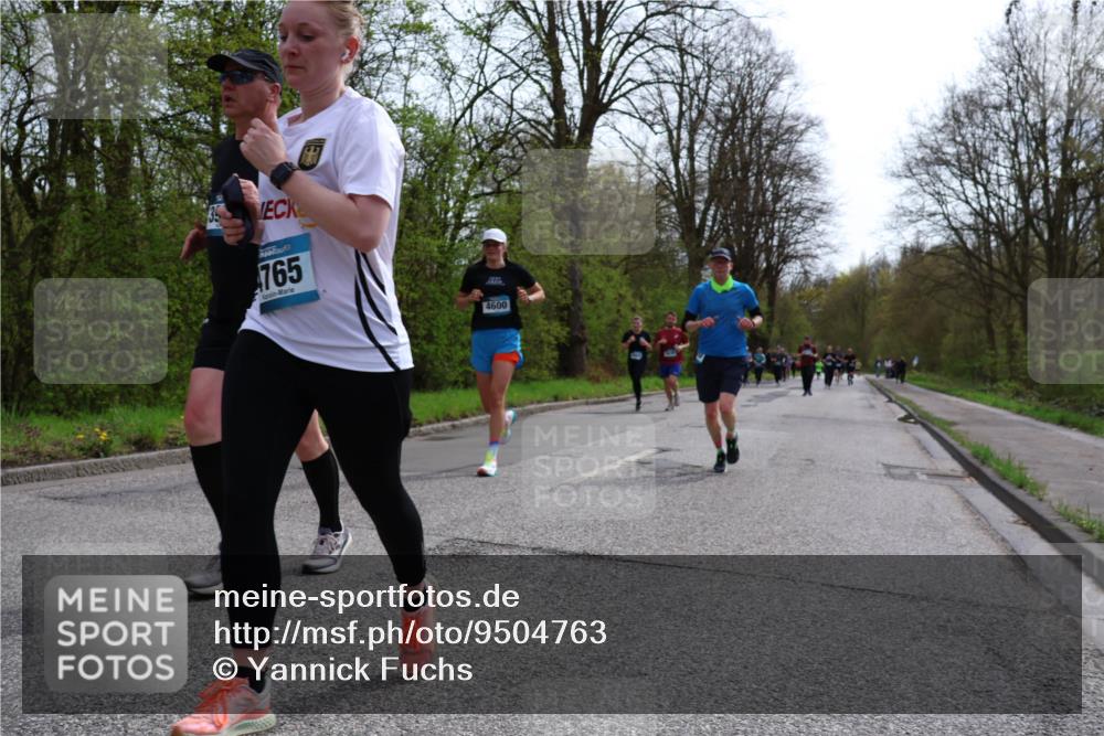 12.04.2026 - 45. Internationalen Wilhelmsburger Insellauf Yannick Fuchs http://msf.ph/oto/9504763 12.04.2026 12:54:14 Laufen 765, 4600 meine-sportfotos.de