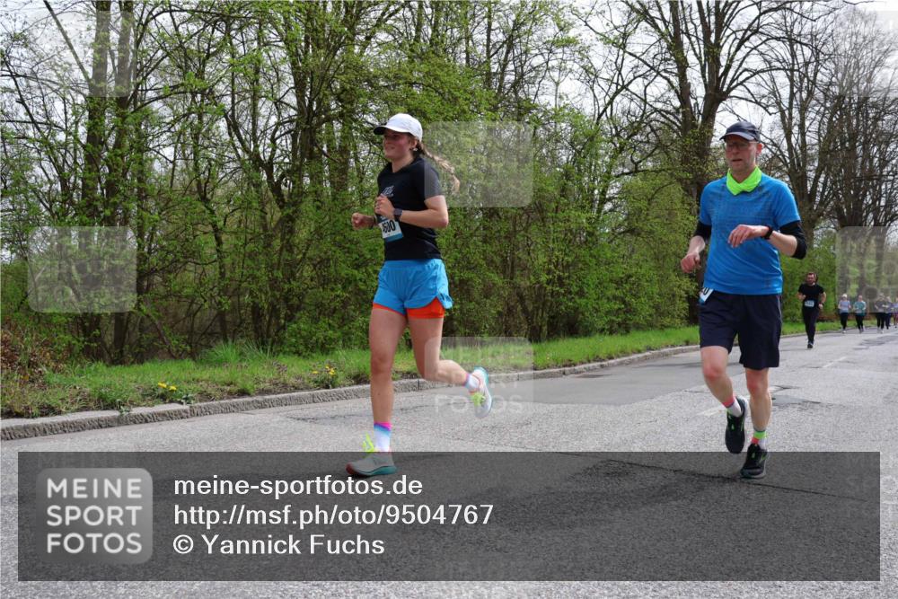 12.04.2026 - 45. Internationalen Wilhelmsburger Insellauf Yannick Fuchs http://msf.ph/oto/9504767 12.04.2026 12:54:15 Laufen 600 meine-sportfotos.de