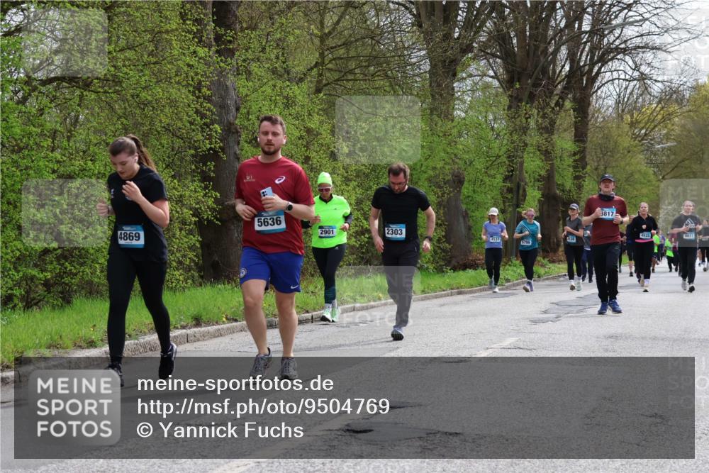12.04.2026 - 45. Internationalen Wilhelmsburger Insellauf Yannick Fuchs http://msf.ph/oto/9504769 12.04.2026 12:54:16 Laufen 5636, 2901, 4869, 2303, 4537, 538, 5799, 3817, 4625, 4637 meine-sportfotos.de