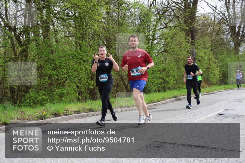12.04.2026 - 45. Internationalen Wilhelmsburger Insellauf Yannick Fuchs http://msf.ph/oto/9504781 12.04.2026 12:54:18 Laufen 4869, 5636, 2303 meine-sportfotos.de