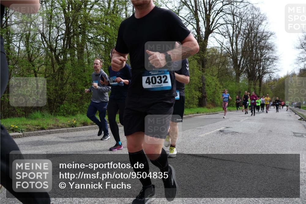 12.04.2026 - 45. Internationalen Wilhelmsburger Insellauf Yannick Fuchs http://msf.ph/oto/9504835 12.04.2026 12:54:27 Laufen 4, 4032 meine-sportfotos.de