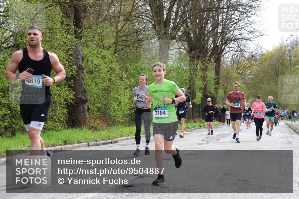 12.04.2026 - 45. Internationalen Wilhelmsburger Insellauf Yannick Fuchs http://msf.ph/oto/9504887 12.04.2026 12:54:37 Laufen 4619, 5295, 3164, 213, 2964, 3316, 4105 meine-sportfotos.de