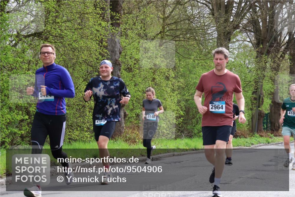 12.04.2026 - 45. Internationalen Wilhelmsburger Insellauf Yannick Fuchs http://msf.ph/oto/9504906 12.04.2026 12:54:41 Laufen 5, 14, 2193, 5140, 2964, 4105 meine-sportfotos.de