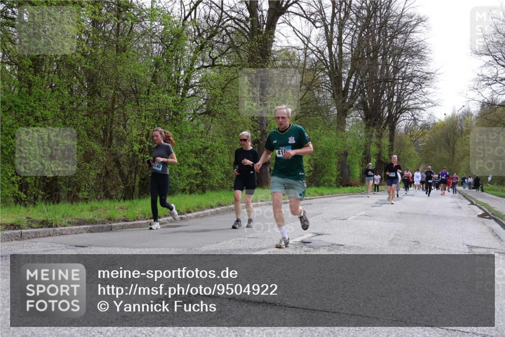 12.04.2026 - 45. Internationalen Wilhelmsburger Insellauf Yannick Fuchs http://msf.ph/oto/9504922 12.04.2026 12:54:44 Laufen 5140, 410 meine-sportfotos.de