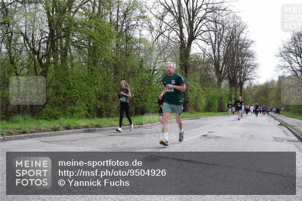 12.04.2026 - 45. Internationalen Wilhelmsburger Insellauf Yannick Fuchs http://msf.ph/oto/9504926 12.04.2026 12:54:45 Laufen 5140, 4105 meine-sportfotos.de