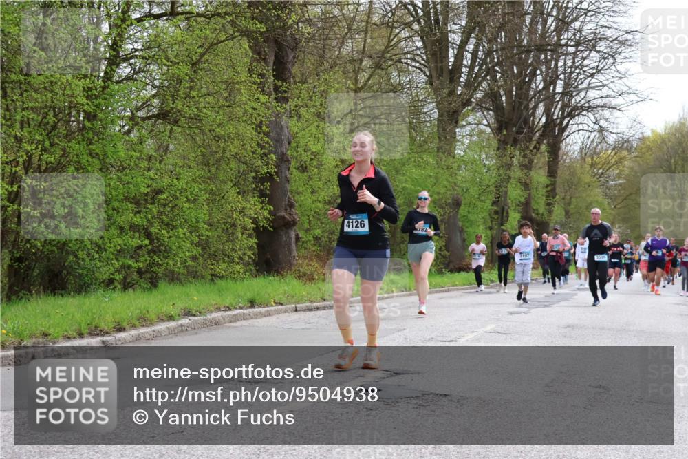 12.04.2026 - 45. Internationalen Wilhelmsburger Insellauf Yannick Fuchs http://msf.ph/oto/9504938 12.04.2026 12:54:48 Laufen 4126, 6782, 5197 meine-sportfotos.de