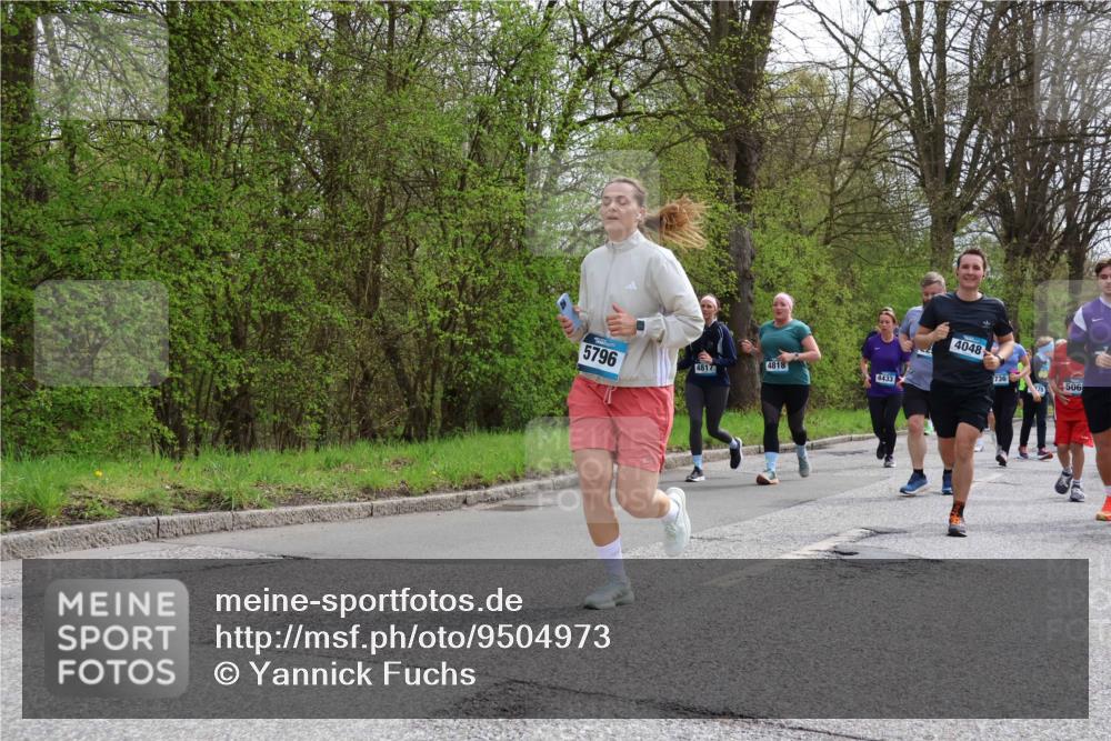 12.04.2026 - 45. Internationalen Wilhelmsburger Insellauf Yannick Fuchs http://msf.ph/oto/9504973 12.04.2026 12:55:00 Laufen 5796, 4818, 4817, 4433, 4048, 736, 506 meine-sportfotos.de