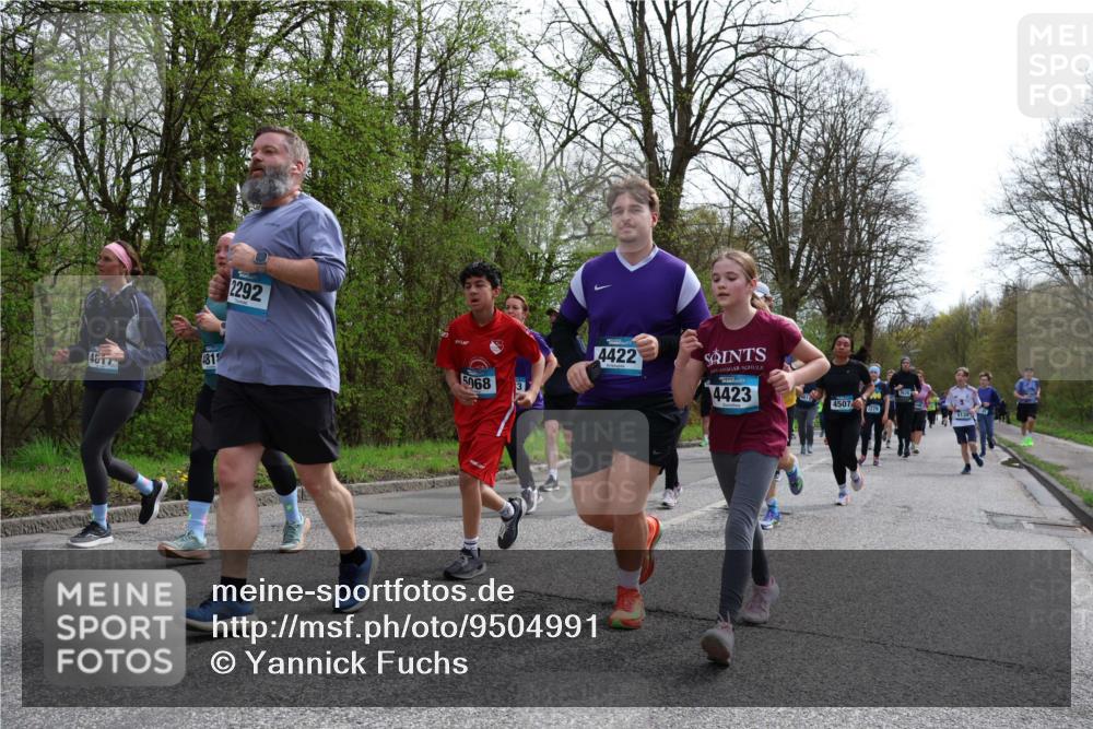 12.04.2026 - 45. Internationalen Wilhelmsburger Insellauf Yannick Fuchs http://msf.ph/oto/9504991 12.04.2026 12:55:03 Laufen 4818, 4017, 2292, 5068, 4422, 4423, 4507, 2278 meine-sportfotos.de