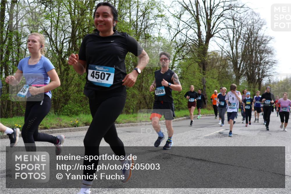 12.04.2026 - 45. Internationalen Wilhelmsburger Insellauf Yannick Fuchs http://msf.ph/oto/9505003 12.04.2026 12:55:06 Laufen 36, 4507, 2008, 4618, 3626, 617, 900, 5135, 227, 5485 meine-sportfotos.de