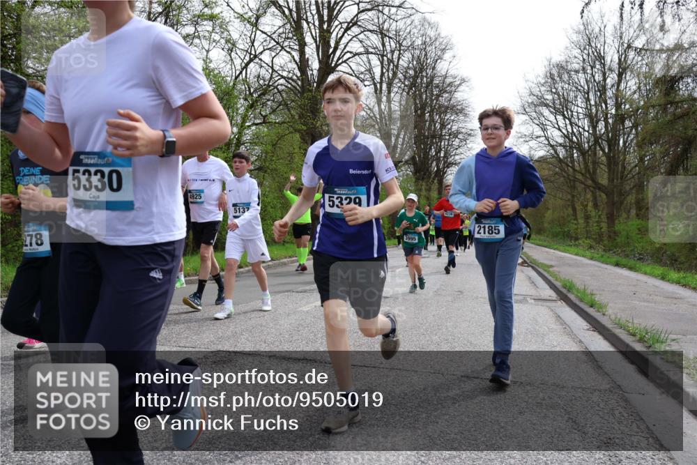 12.04.2026 - 45. Internationalen Wilhelmsburger Insellauf Yannick Fuchs http://msf.ph/oto/9505019 12.04.2026 12:55:09 Laufen 5330, 78, 4925, 5137, 5329, 3995, 4236, 2185 meine-sportfotos.de