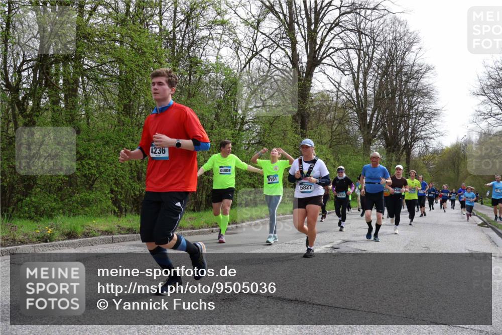 12.04.2026 - 45. Internationalen Wilhelmsburger Insellauf Yannick Fuchs http://msf.ph/oto/9505036 12.04.2026 12:55:13 Laufen 4236, 5181, 5827, 2023, 5486, 5765, 3170 meine-sportfotos.de