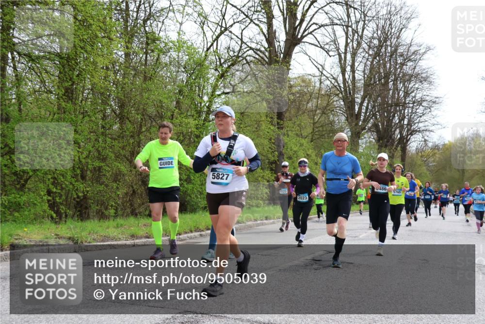 12.04.2026 - 45. Internationalen Wilhelmsburger Insellauf Yannick Fuchs http://msf.ph/oto/9505039 12.04.2026 12:55:13 Laufen 5827, 4123, 2023, 486, 5765 meine-sportfotos.de