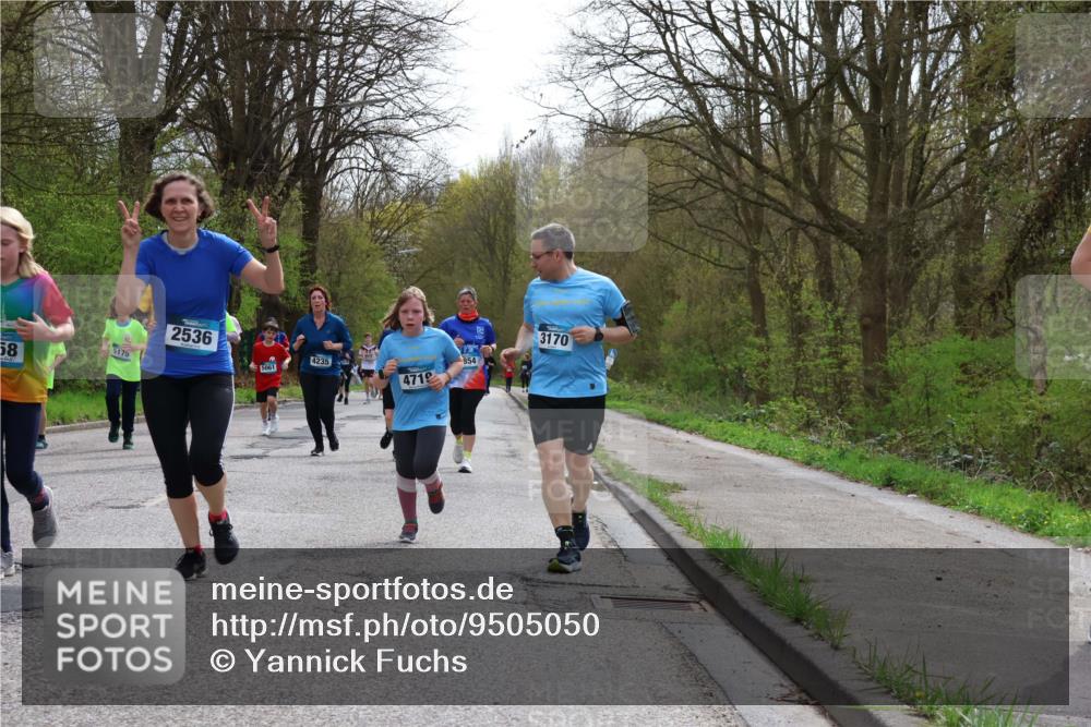 12.04.2026 - 45. Internationalen Wilhelmsburger Insellauf Yannick Fuchs http://msf.ph/oto/9505050 12.04.2026 12:55:16 Laufen 58, 5175, 2536, 4235, 5061, 4719, 854, 3170 meine-sportfotos.de