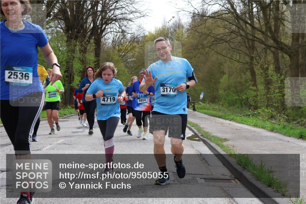 12.04.2026 - 45. Internationalen Wilhelmsburger Insellauf Yannick Fuchs http://msf.ph/oto/9505055 12.04.2026 12:55:17 Laufen 2536, 4719, 02, 39, 4854, 3170 meine-sportfotos.de