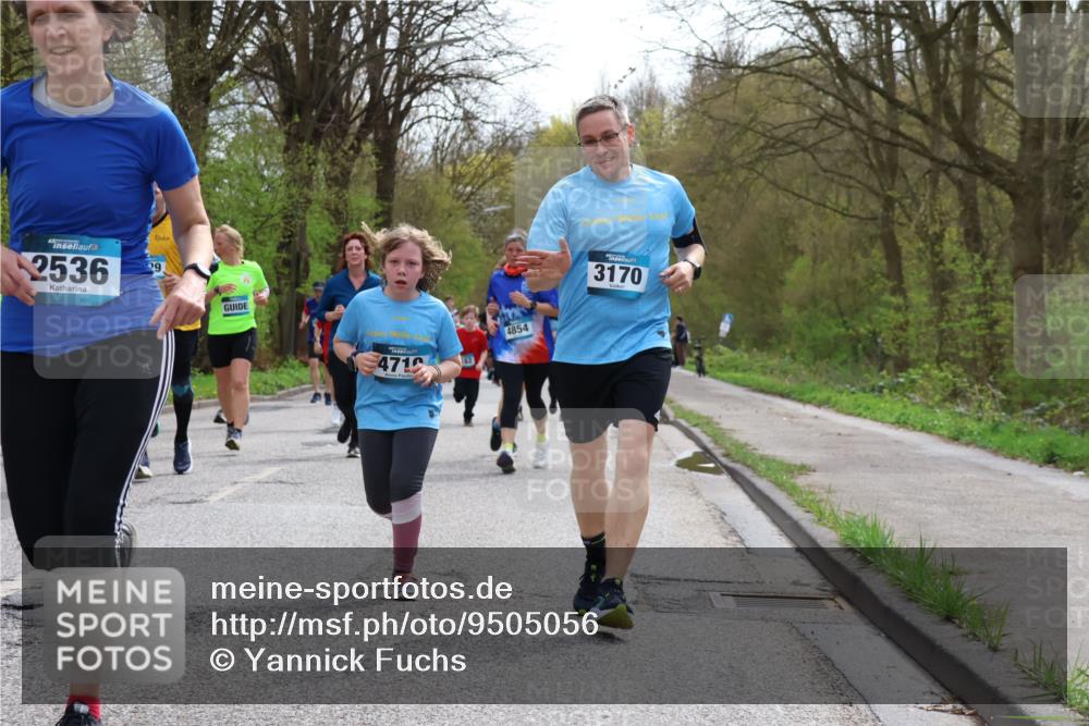 12.04.2026 - 45. Internationalen Wilhelmsburger Insellauf Yannick Fuchs http://msf.ph/oto/9505056 12.04.2026 12:55:17 Laufen 2536, 09, 4710, 4854, 3170 meine-sportfotos.de