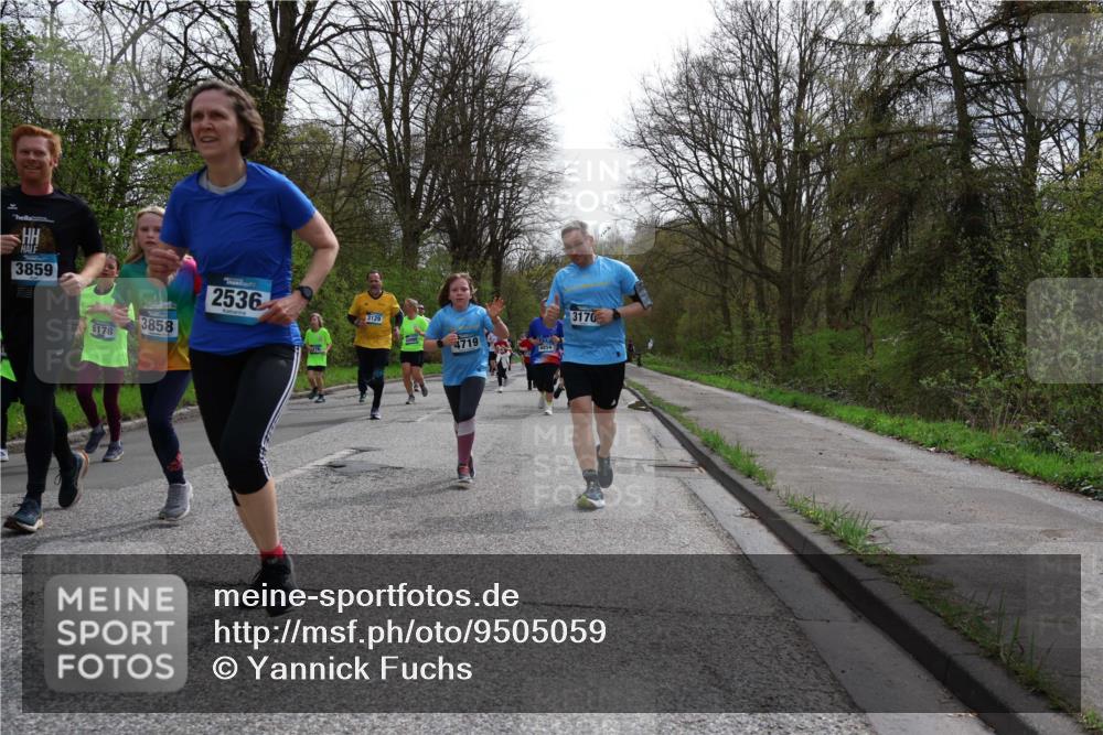 12.04.2026 - 45. Internationalen Wilhelmsburger Insellauf Yannick Fuchs http://msf.ph/oto/9505059 12.04.2026 12:55:17 Laufen 3859, 5178, 3858, 2536, 3129, 719, 4854, 3170 meine-sportfotos.de