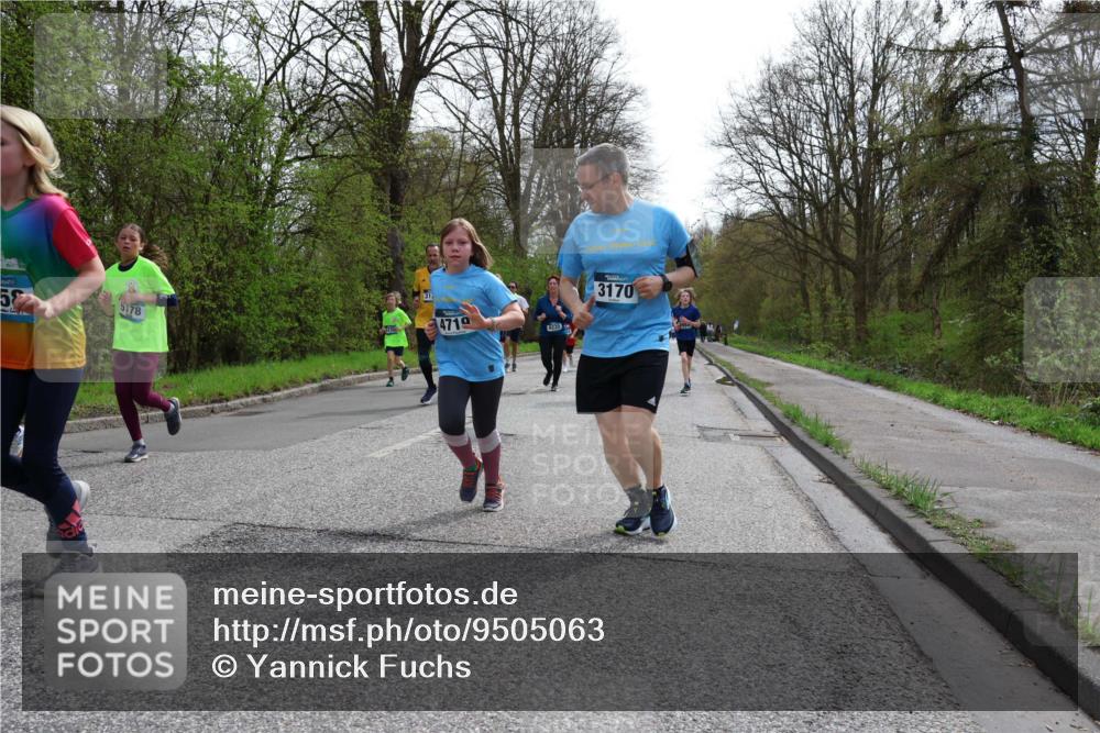 12.04.2026 - 45. Internationalen Wilhelmsburger Insellauf Yannick Fuchs http://msf.ph/oto/9505063 12.04.2026 12:55:18 Laufen 5, 5178, 31, 4719, 3170 meine-sportfotos.de