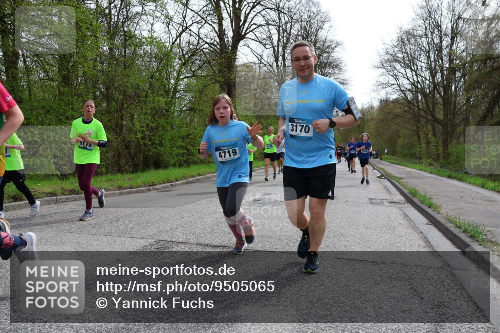 12.04.2026 - 45. Internationalen Wilhelmsburger Insellauf Yannick Fuchs http://msf.ph/oto/9505065 12.04.2026 12:55:19 Laufen 30, 5178, 4719, 3170 meine-sportfotos.de