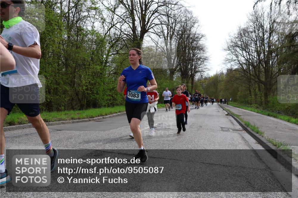 12.04.2026 - 45. Internationalen Wilhelmsburger Insellauf Yannick Fuchs http://msf.ph/oto/9505087 12.04.2026 12:55:23 Laufen 2083, 162 meine-sportfotos.de