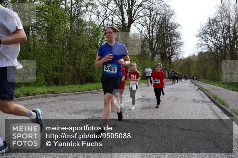 12.04.2026 - 45. Internationalen Wilhelmsburger Insellauf Yannick Fuchs http://msf.ph/oto/9505088 12.04.2026 12:55:24 Laufen 2083, 5162 meine-sportfotos.de