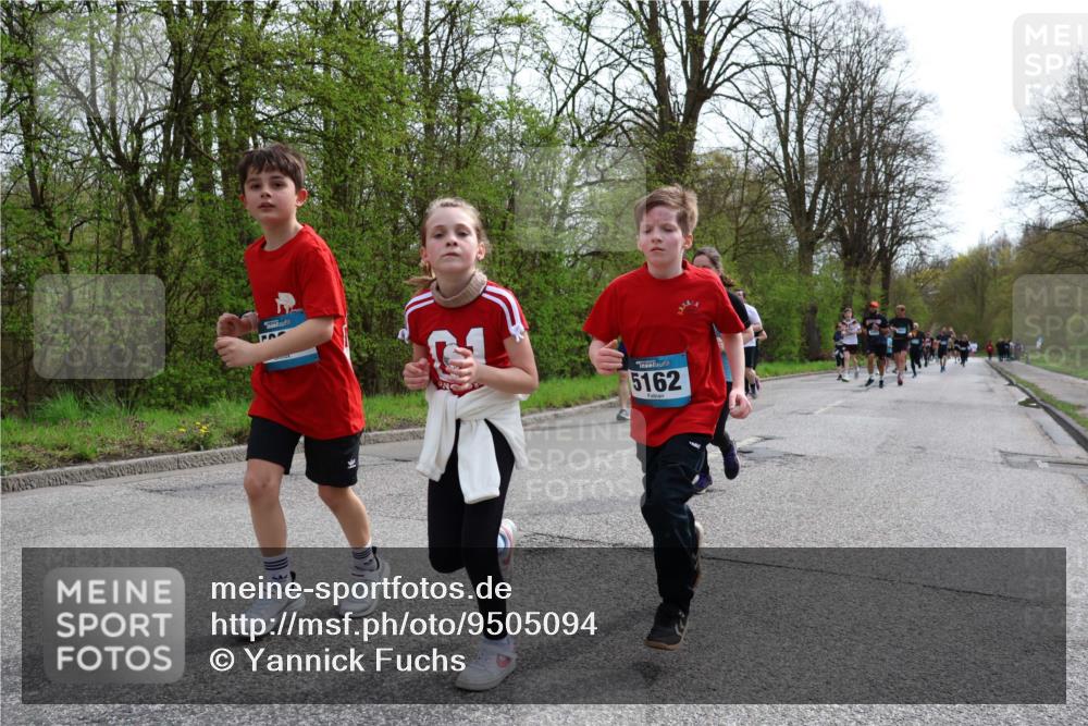 12.04.2026 - 45. Internationalen Wilhelmsburger Insellauf Yannick Fuchs http://msf.ph/oto/9505094 12.04.2026 12:55:25 Laufen 5162 meine-sportfotos.de