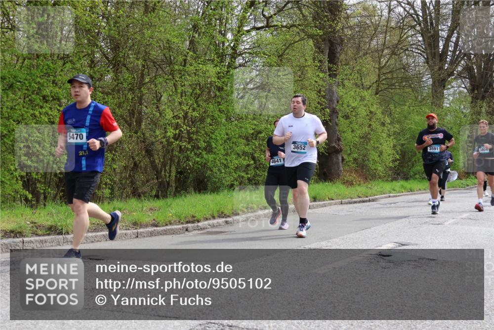 12.04.2026 - 45. Internationalen Wilhelmsburger Insellauf Yannick Fuchs http://msf.ph/oto/9505102 12.04.2026 12:55:27 Laufen 5470, 21, 1, 4641, 3652, 3591, 3804 meine-sportfotos.de