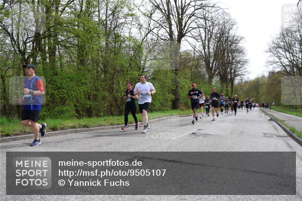 12.04.2026 - 45. Internationalen Wilhelmsburger Insellauf Yannick Fuchs http://msf.ph/oto/9505107 12.04.2026 12:55:27 Laufen 541, 3652 meine-sportfotos.de