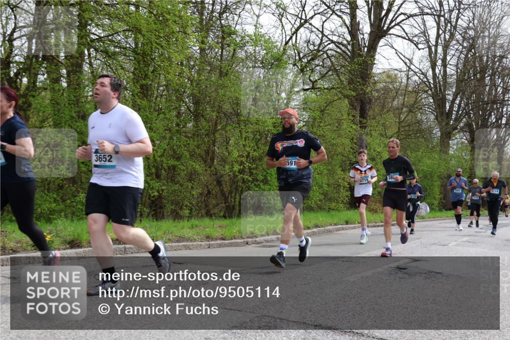 12.04.2026 - 45. Internationalen Wilhelmsburger Insellauf Yannick Fuchs http://msf.ph/oto/9505114 12.04.2026 12:55:29 Laufen 3652, 591, 5719, 38, 4114 meine-sportfotos.de