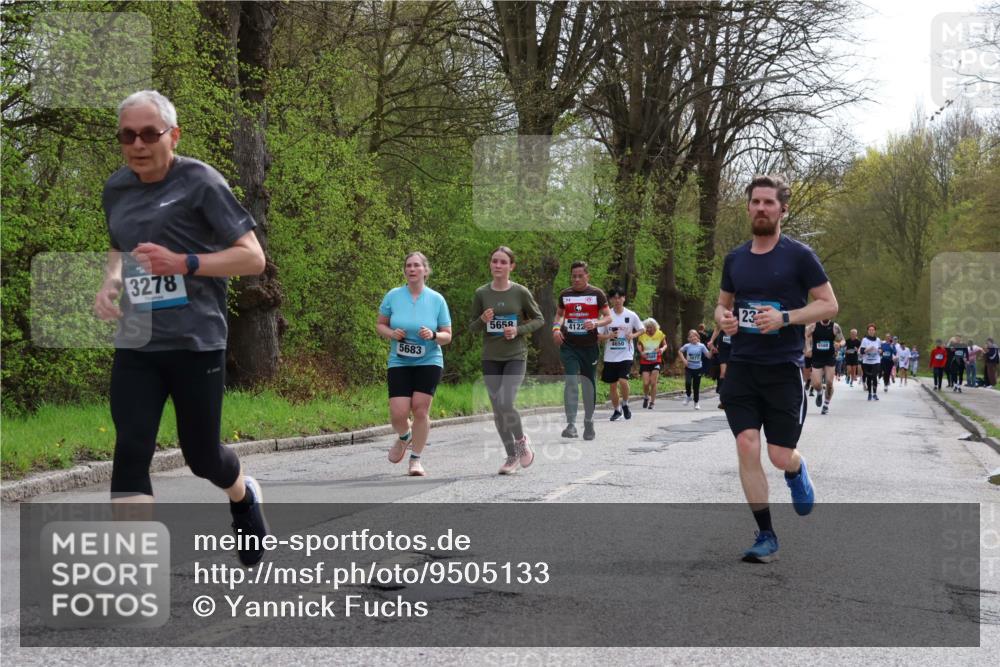 12.04.2026 - 45. Internationalen Wilhelmsburger Insellauf Yannick Fuchs http://msf.ph/oto/9505133 12.04.2026 12:55:34 Laufen 3278, 5683 meine-sportfotos.de