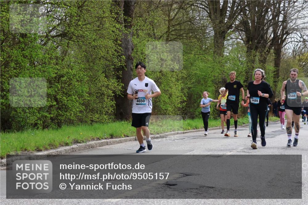 12.04.2026 - 45. Internationalen Wilhelmsburger Insellauf Yannick Fuchs http://msf.ph/oto/9505157 12.04.2026 12:55:39 Laufen 24, 4650, 2089, 3489, 4886, 5588 meine-sportfotos.de