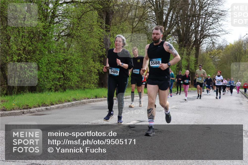 12.04.2026 - 45. Internationalen Wilhelmsburger Insellauf Yannick Fuchs http://msf.ph/oto/9505171 12.04.2026 12:55:42 Laufen 3489, 5588, 886, 5677, 4797 meine-sportfotos.de