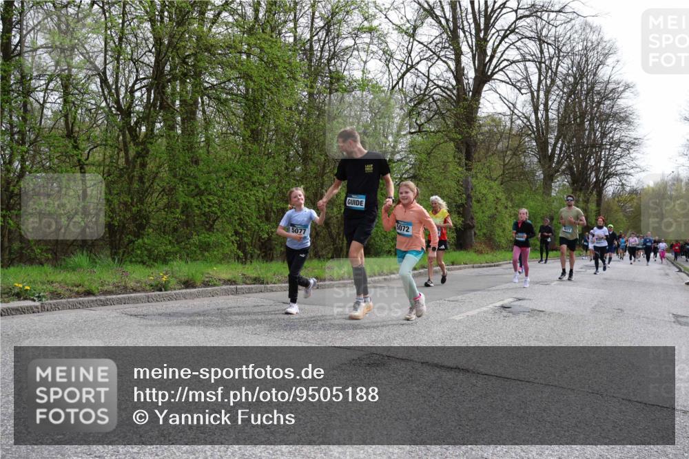 12.04.2026 - 45. Internationalen Wilhelmsburger Insellauf Yannick Fuchs http://msf.ph/oto/9505188 12.04.2026 12:55:45 Laufen 5077, 5072, 5677 meine-sportfotos.de