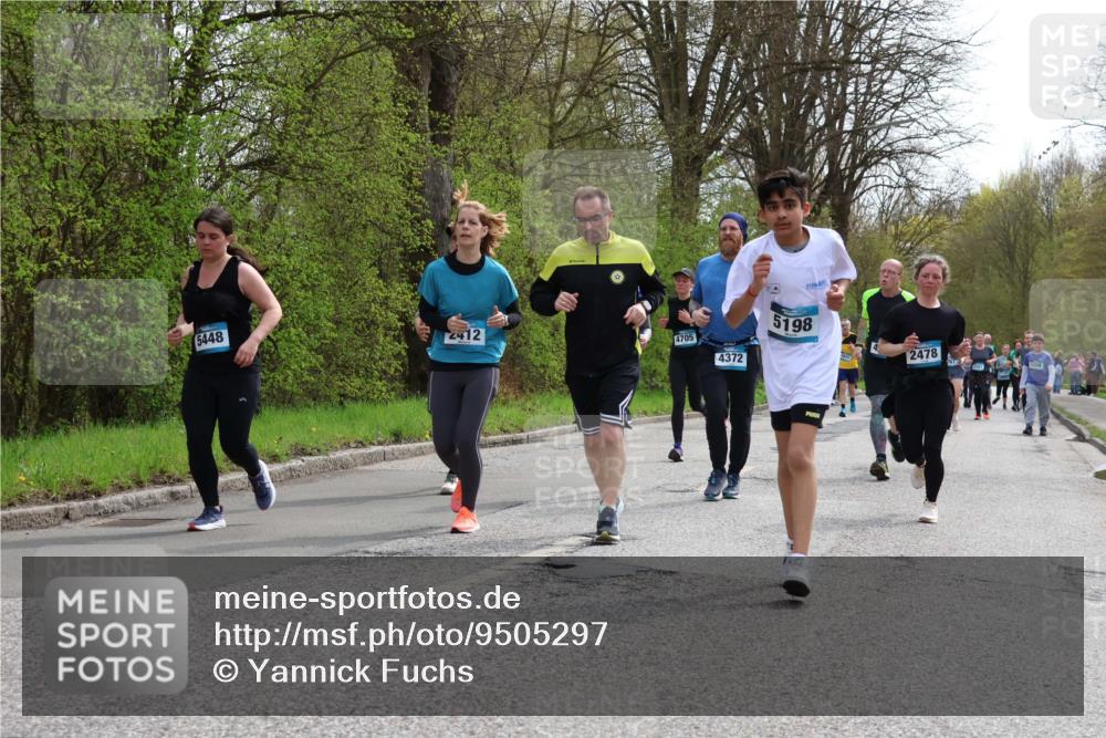 12.04.2026 - 45. Internationalen Wilhelmsburger Insellauf Yannick Fuchs http://msf.ph/oto/9505297 12.04.2026 12:56:08 Laufen 5448, 4412, 4705, 4372, 5198, 2478, 5208 meine-sportfotos.de