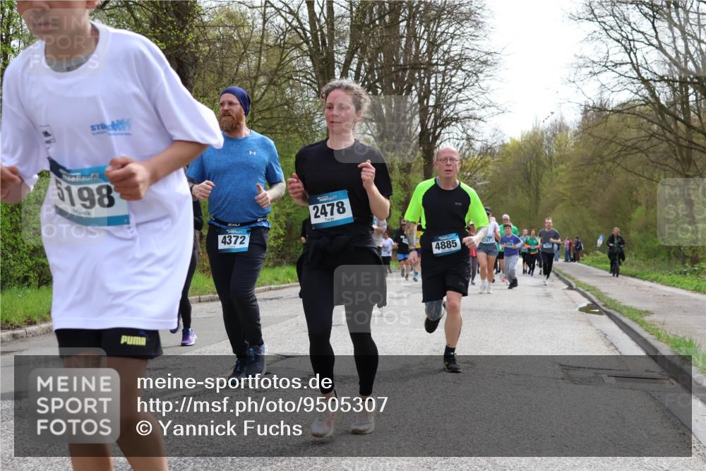 12.04.2026 - 45. Internationalen Wilhelmsburger Insellauf Yannick Fuchs http://msf.ph/oto/9505307 12.04.2026 12:56:10 Laufen 198, 2, 2478, 4372, 4885, 267 meine-sportfotos.de