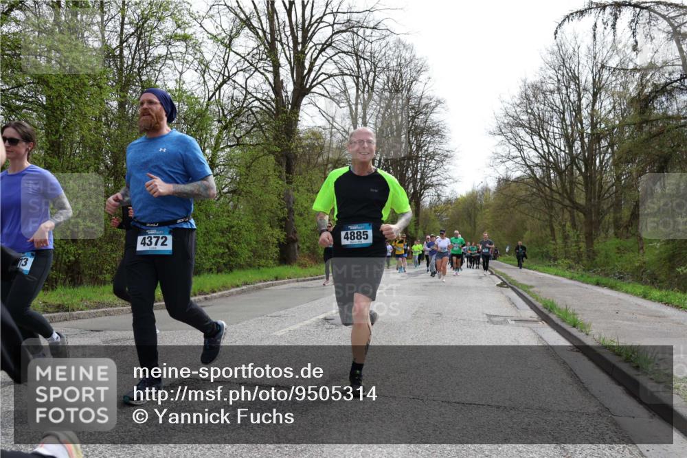 12.04.2026 - 45. Internationalen Wilhelmsburger Insellauf Yannick Fuchs http://msf.ph/oto/9505314 12.04.2026 12:56:12 Laufen 4372, 4885 meine-sportfotos.de