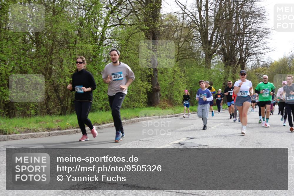 12.04.2026 - 45. Internationalen Wilhelmsburger Insellauf Yannick Fuchs http://msf.ph/oto/9505326 12.04.2026 12:56:15 Laufen 1576, 4584, 4722, 4267, 3877, 5203 meine-sportfotos.de