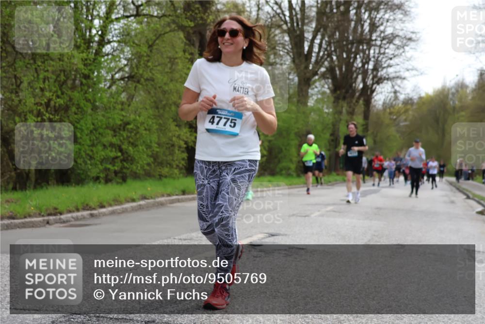 12.04.2026 - 45. Internationalen Wilhelmsburger Insellauf Yannick Fuchs http://msf.ph/oto/9505769 12.04.2026 12:57:42 Laufen 4775 meine-sportfotos.de