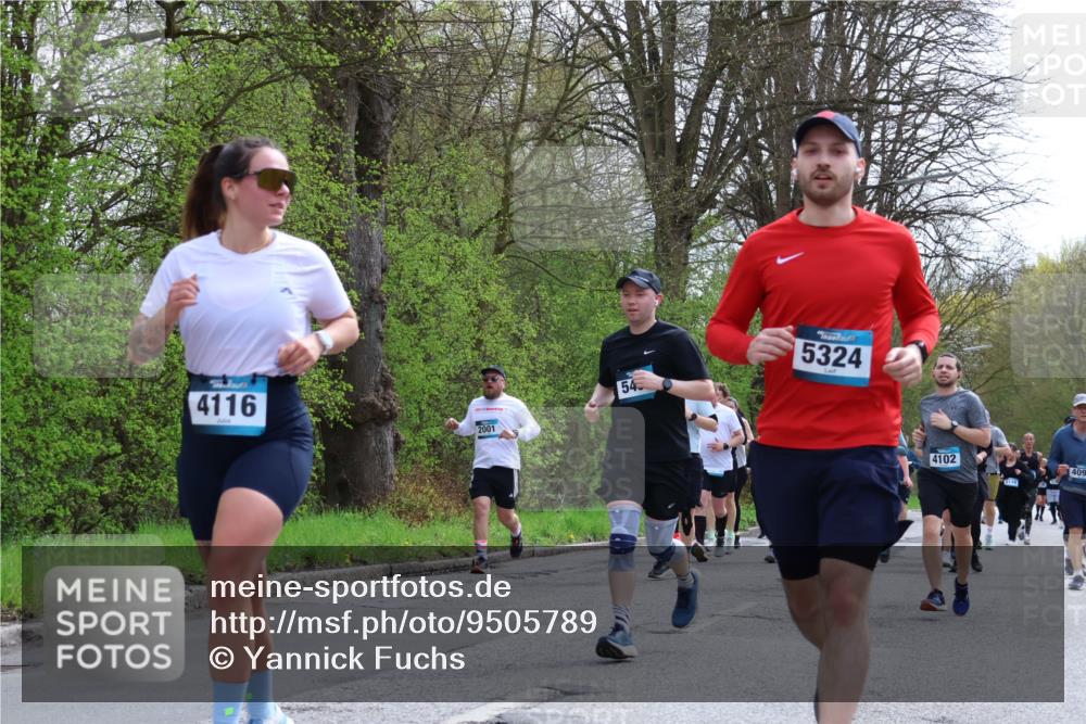 12.04.2026 - 45. Internationalen Wilhelmsburger Insellauf Yannick Fuchs http://msf.ph/oto/9505789 12.04.2026 12:58:18 Laufen 4116, 2001, 545, 5324, 4102, 5148, 409 meine-sportfotos.de