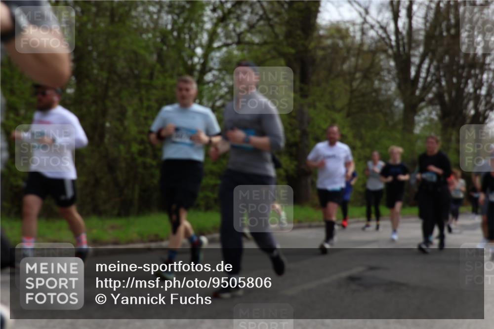 12.04.2026 - 45. Internationalen Wilhelmsburger Insellauf Yannick Fuchs http://msf.ph/oto/9505806 12.04.2026 12:58:22 Laufen  meine-sportfotos.de