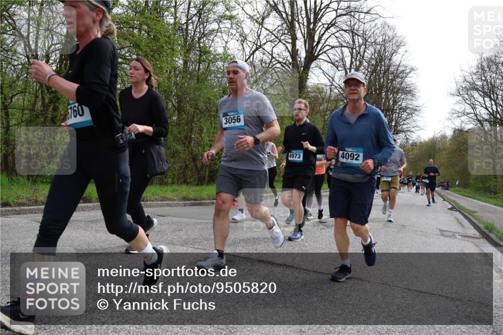 12.04.2026 - 45. Internationalen Wilhelmsburger Insellauf Yannick Fuchs http://msf.ph/oto/9505820 12.04.2026 12:58:26 Laufen 760, 3056, 4973, 4092, 5761 meine-sportfotos.de