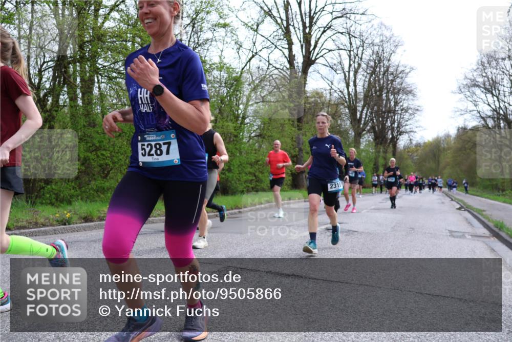 12.04.2026 - 45. Internationalen Wilhelmsburger Insellauf Yannick Fuchs http://msf.ph/oto/9505866 12.04.2026 12:58:36 Laufen 5287, 0, 2315 meine-sportfotos.de