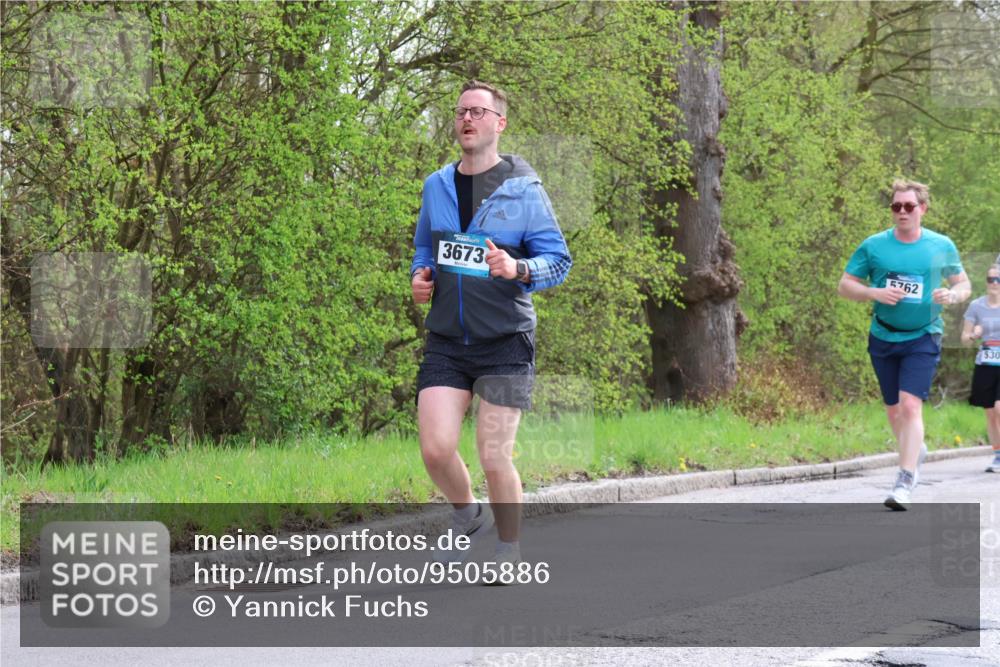 12.04.2026 - 45. Internationalen Wilhelmsburger Insellauf Yannick Fuchs http://msf.ph/oto/9505886 12.04.2026 12:58:41 Laufen 3673, 5762, 530 meine-sportfotos.de